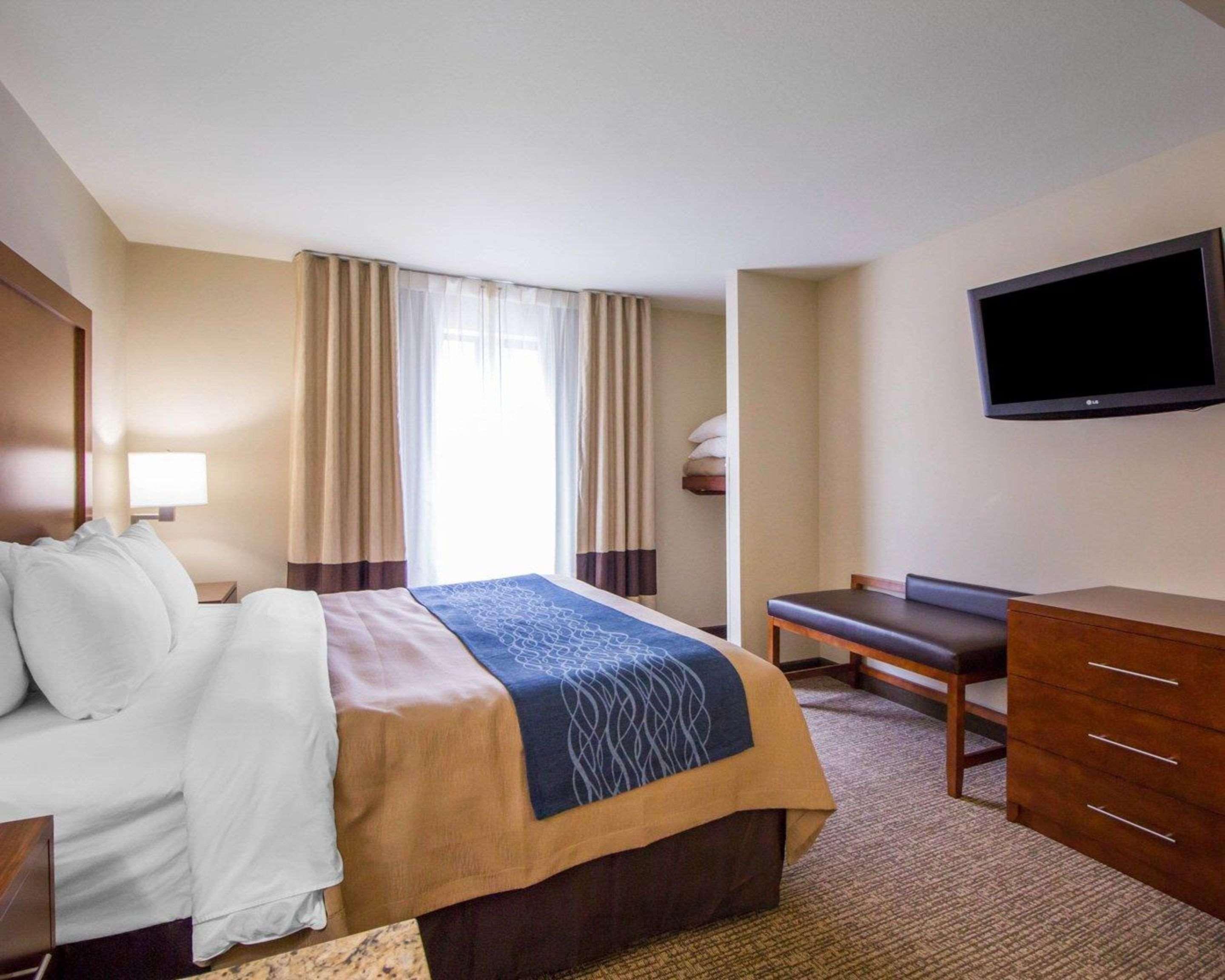 Comfort Inn & Suites Дедууд Екстериор снимка