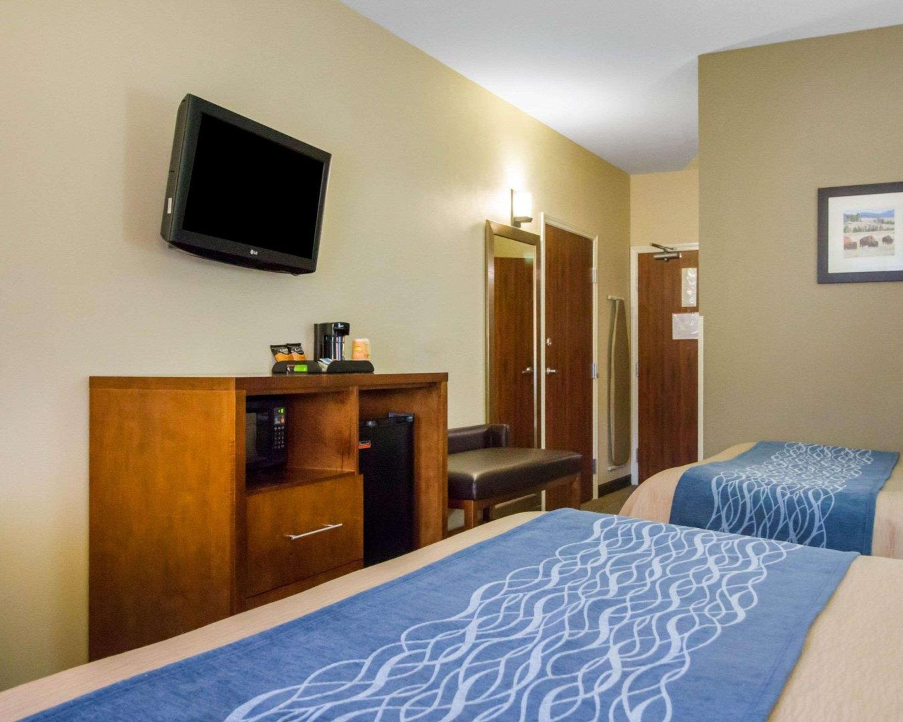 Comfort Inn & Suites Дедууд Екстериор снимка