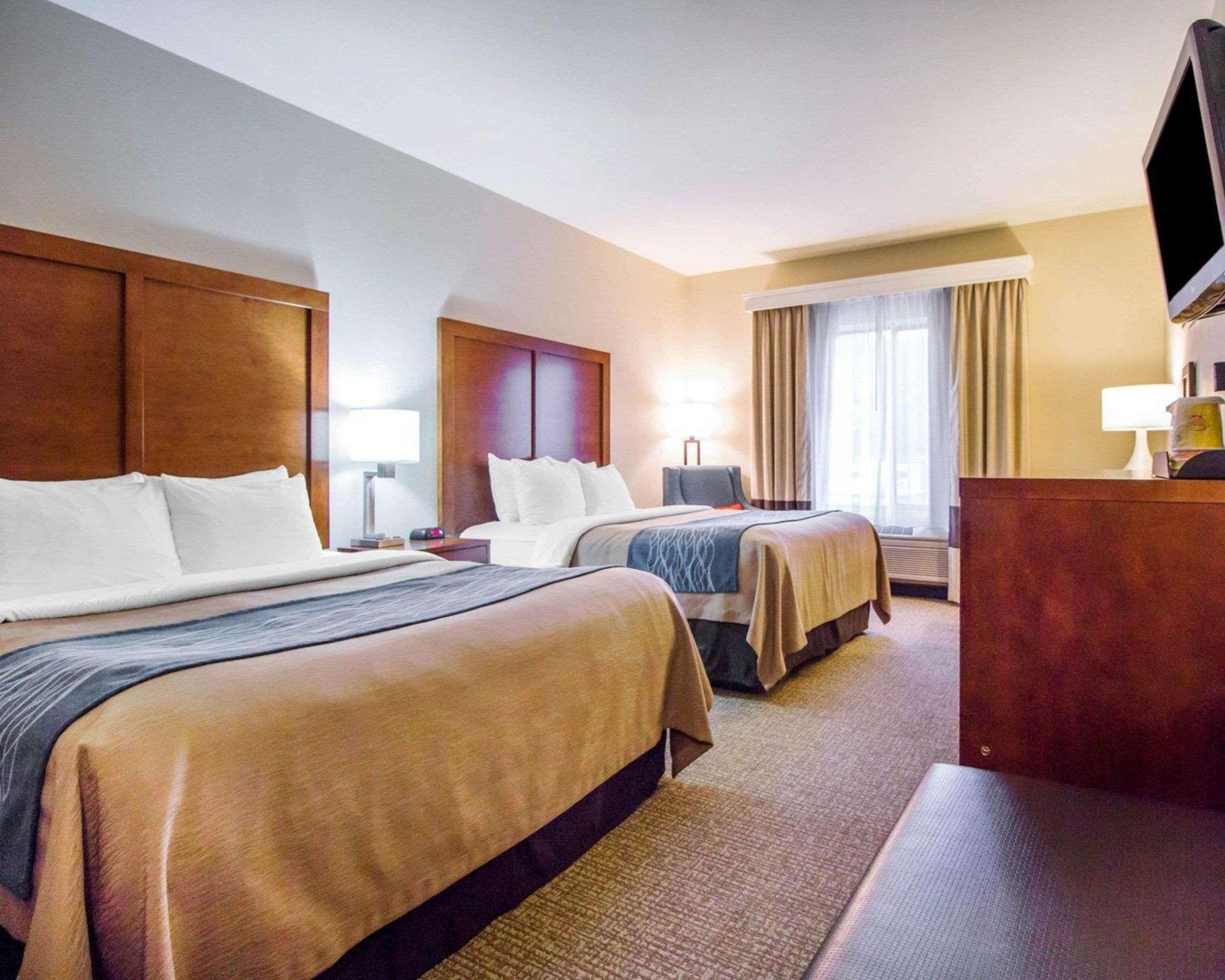 Comfort Inn & Suites Дедууд Екстериор снимка