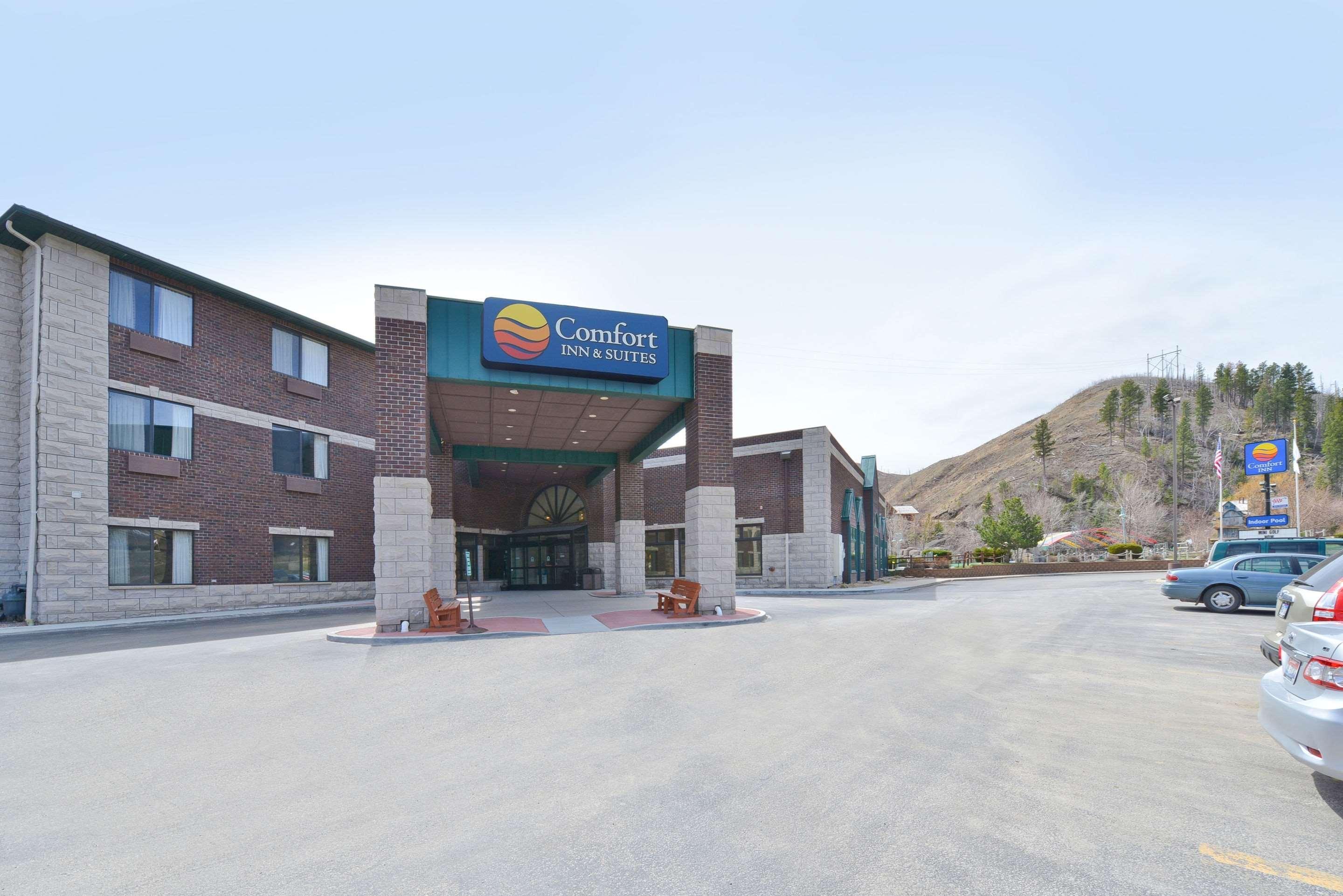 Comfort Inn & Suites Дедууд Екстериор снимка