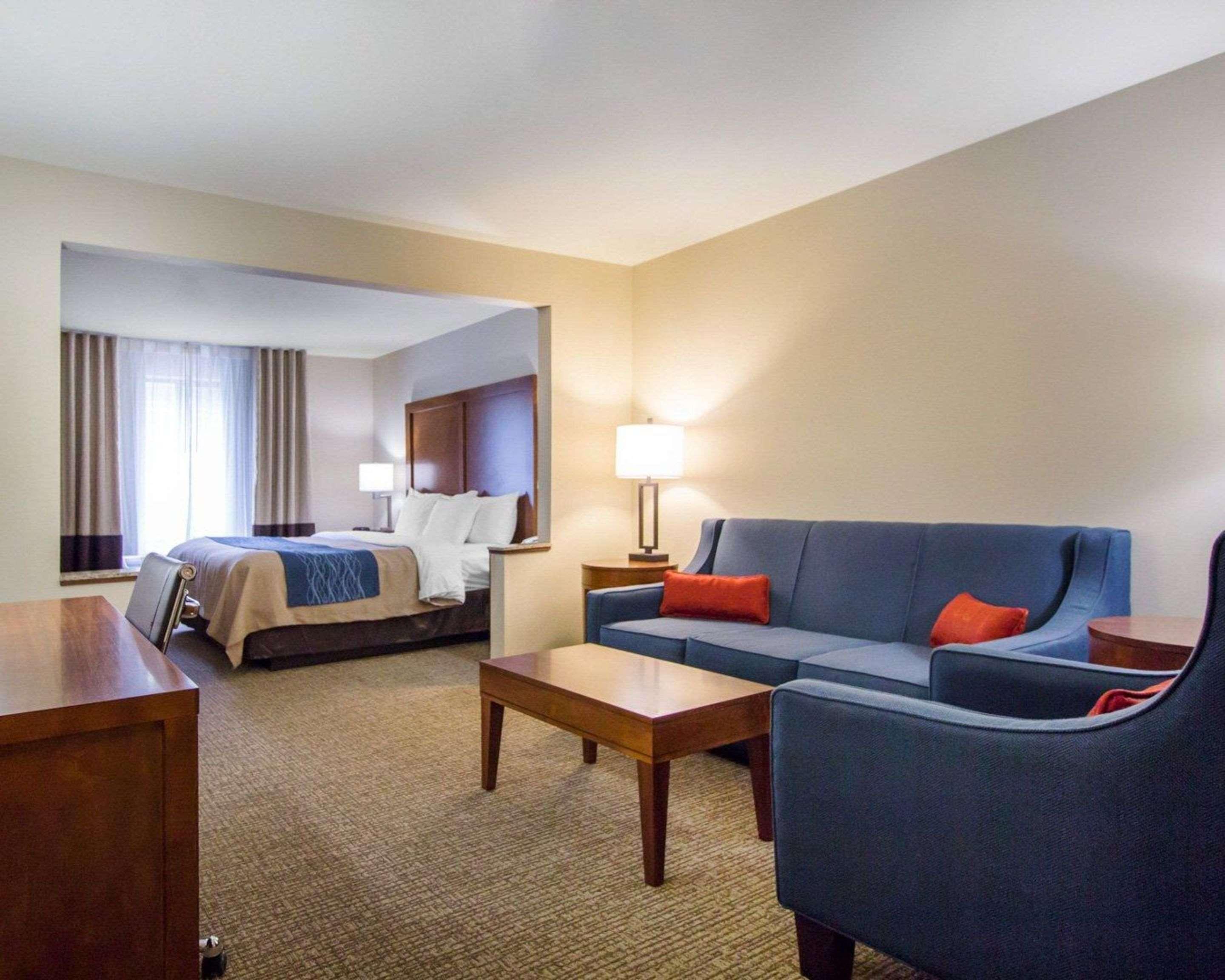 Comfort Inn & Suites Дедууд Екстериор снимка