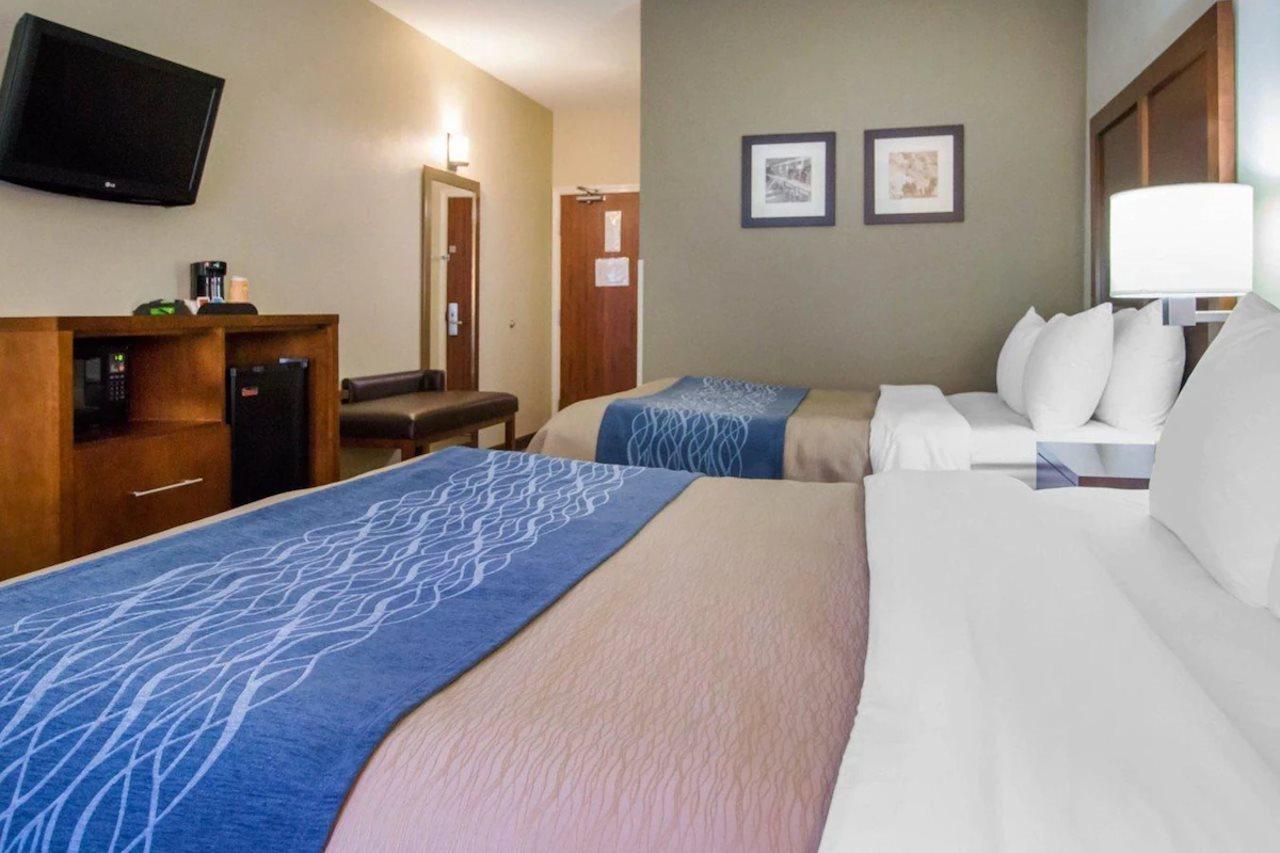 Comfort Inn & Suites Дедууд Екстериор снимка