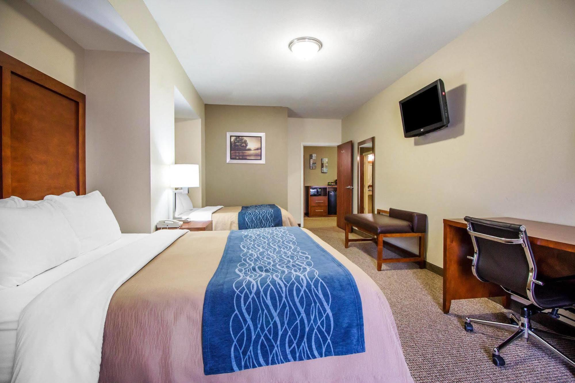 Comfort Inn & Suites Дедууд Екстериор снимка